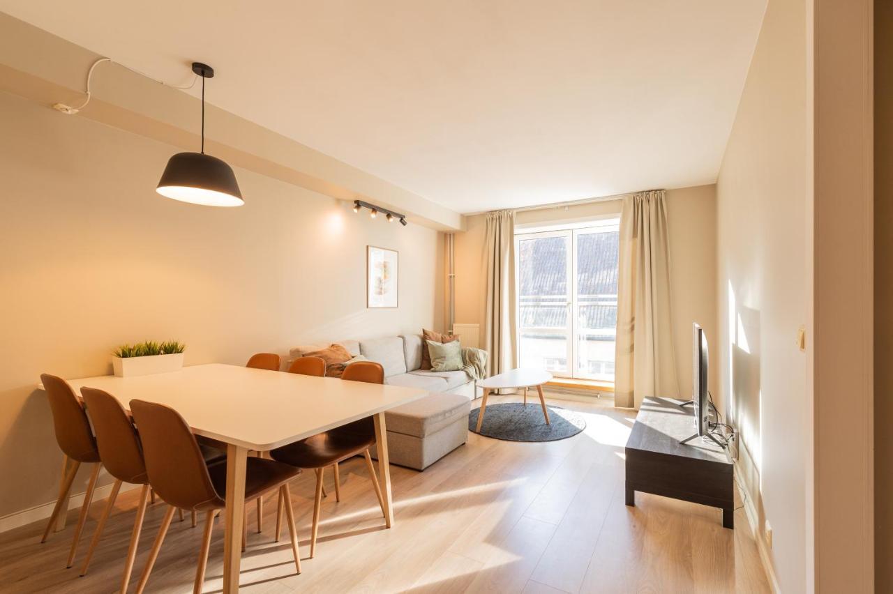 Apartamento Nordic Host - Dronningens Gate 12 Oslo Exterior foto